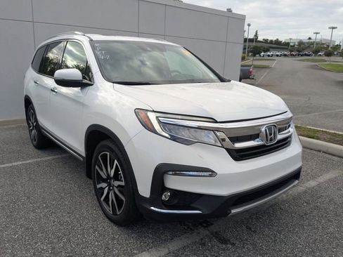 Used 2022 Honda Pilot Touring image 1