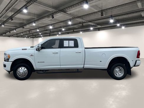 Used 2023 RAM 3500 Limited image 13