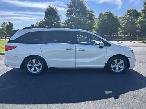 Used 2019 Honda Odyssey EX-L image 10