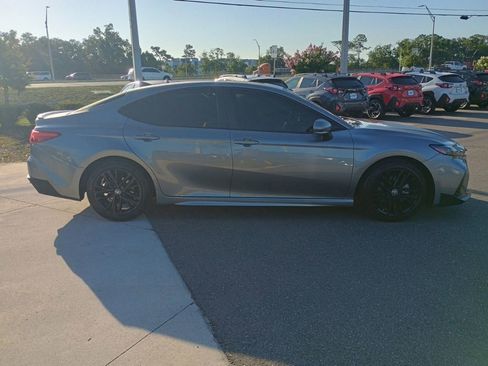 Used 2025 Toyota Camry SE w/ Multimedia Upgrade Package FWD image 4