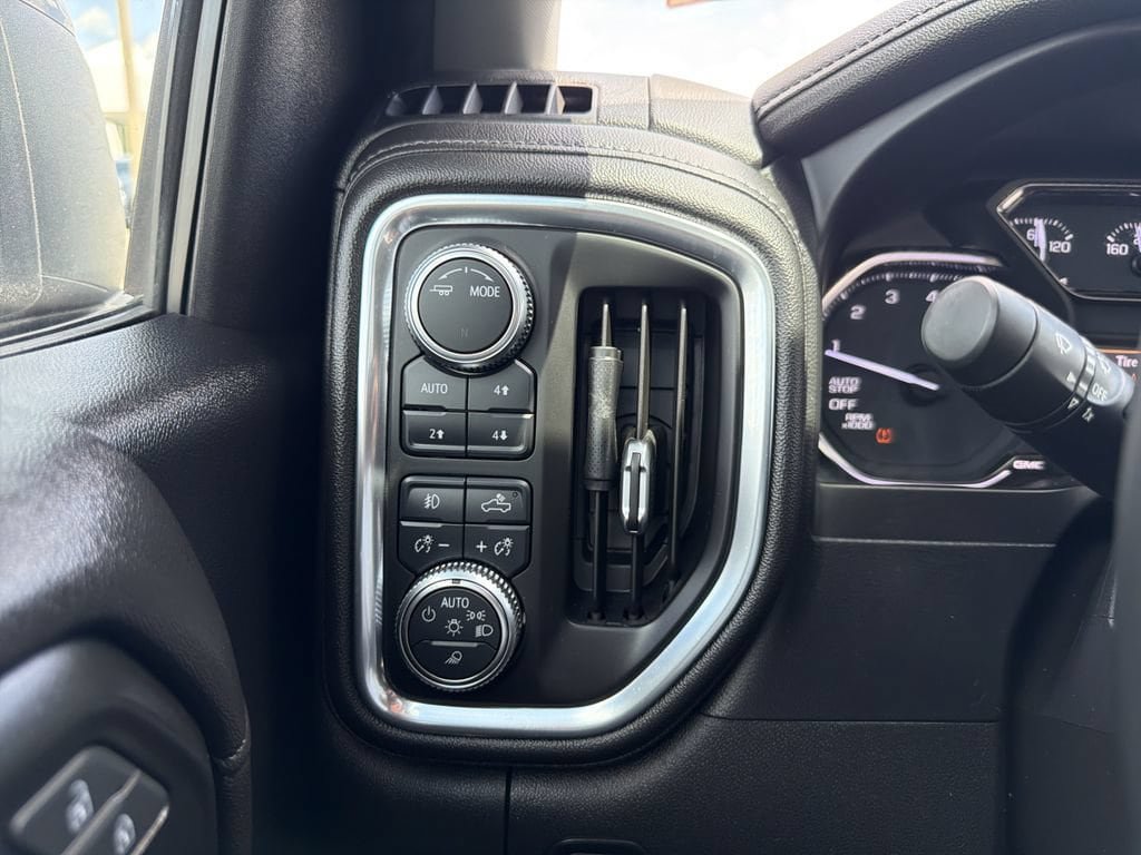 Used 2021 GMC Sierra 1500 Elevation AWD/4WD image 23