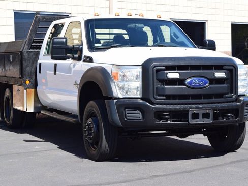 Used 2014 Ford F550 4x4 Crew Cab Super Duty image 3