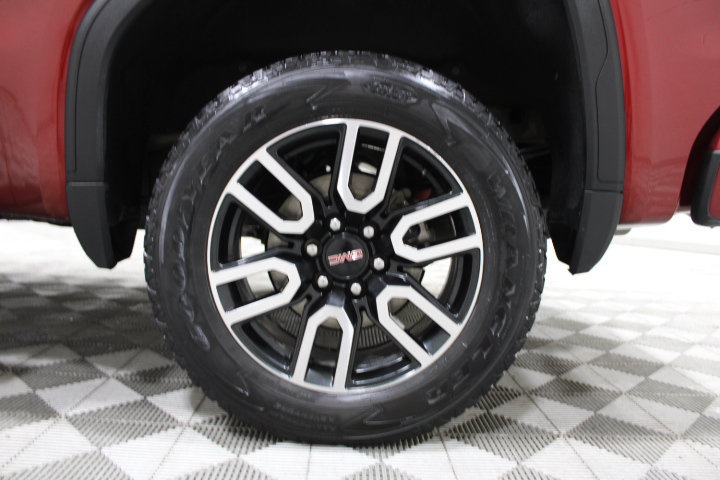 Used 2019 GMC Sierra 1500 AT4 w/ AT4 Premium Package AWD/4WD image 50