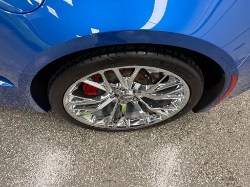 Used 2016 Chevrolet Corvette Z06 w/ 3LZ Preferred Equipment Group RWD image 30