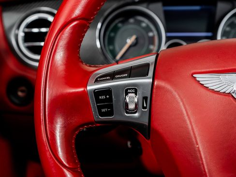 Used 2014 Bentley Continental GT image 41