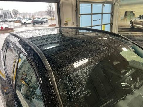 Used 2023 Mercedes-Benz GLC 300 4MATIC image 11