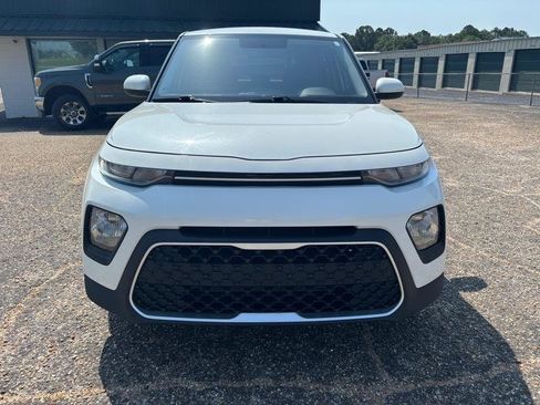 Used 2022 Kia Soul LX FWD image 8