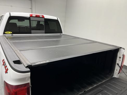 Used 2018 Chevrolet Silverado 1500 LTZ w/ Sport Package AWD/4WD image 30