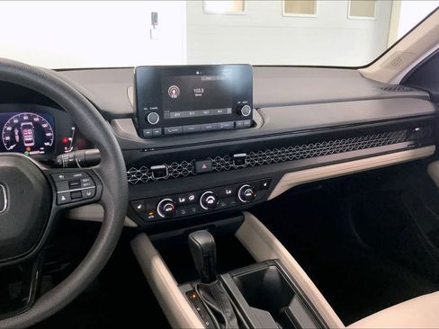 Used 2024 Honda Accord EX image 13