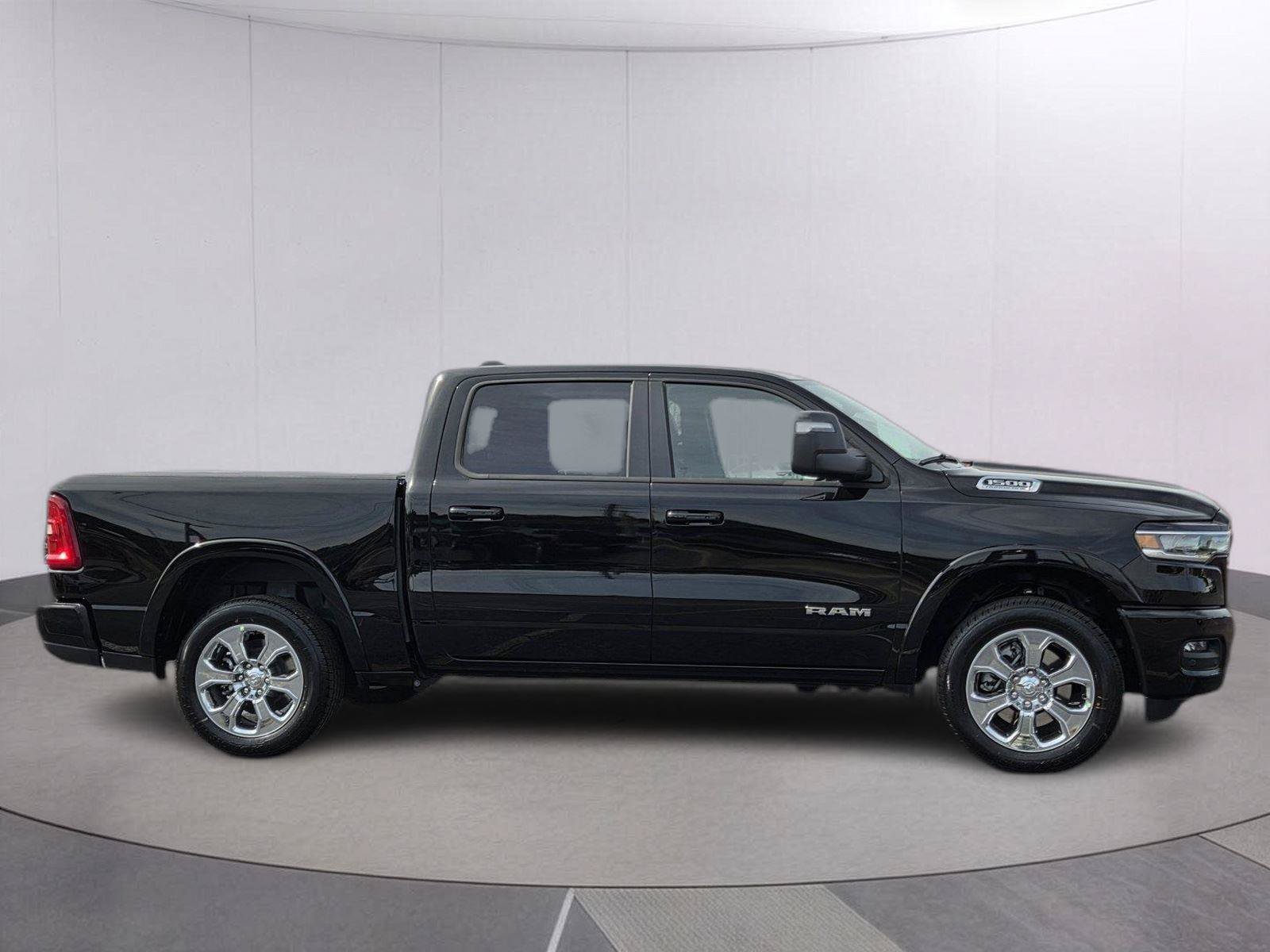 New 2026 RAM 1500 Big Horn AWD/4WD image 4