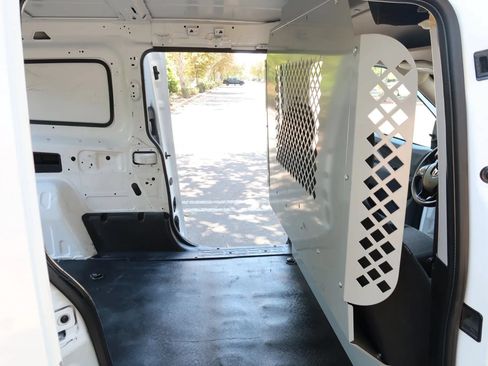 Used 2016 RAM ProMaster City Tradesman FWD image 18