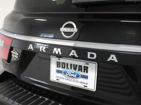 Used 2024 Nissan Armada Platinum w/ Captain's Chairs Package image 14