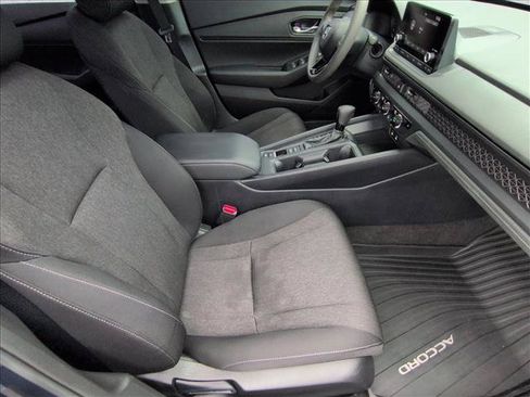 Used 2024 Honda Accord EX image 19