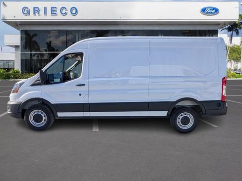New 2026 Ford Transit 250 148 Medium Roof w/ Load Area Protection Package image 4