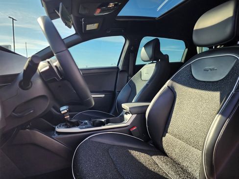 Certified 2025 Kia K4 GT-Line w/ GT-Line Sunroof Package image 10