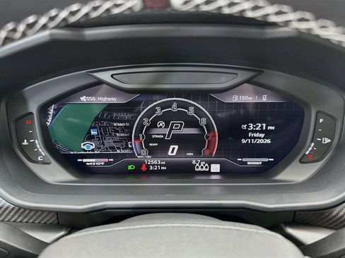 Used 2023 Lamborghini Urus Performante AWD/4WD image 33