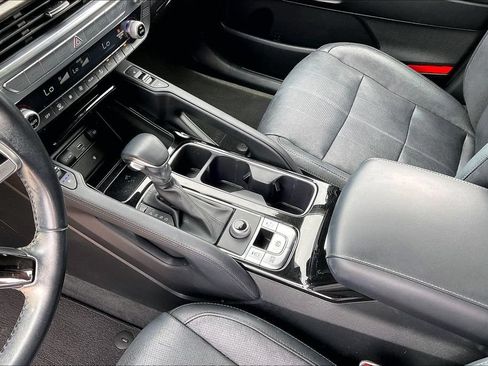 Used 2020 Kia Telluride EX w/ Towing Package FWD image 17