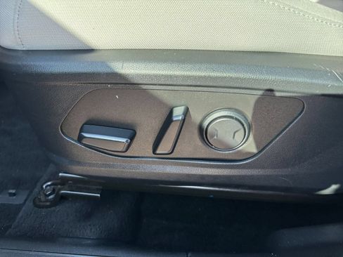 Used 2025 Hyundai Tucson SEL FWD image 22
