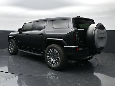 Used 2024 GMC Hummer EV 3X AWD/4WD image 8