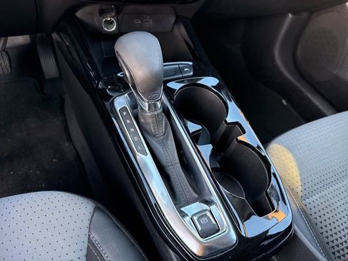 Used 2024 Chevrolet Trax LT image 13