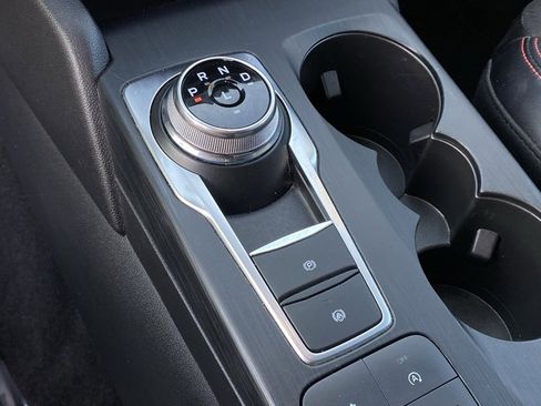 Used 2025 Ford Escape ST-Line image 16