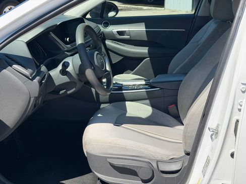 Used 2020 Hyundai Sonata SE FWD image 8