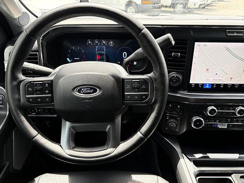 Used 2025 Ford F250 Lariat w/ Lariat Ultimate Package AWD/4WD image 14