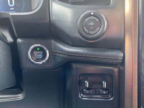 Used 2023 Ford F150 Lightning Lariat image 36