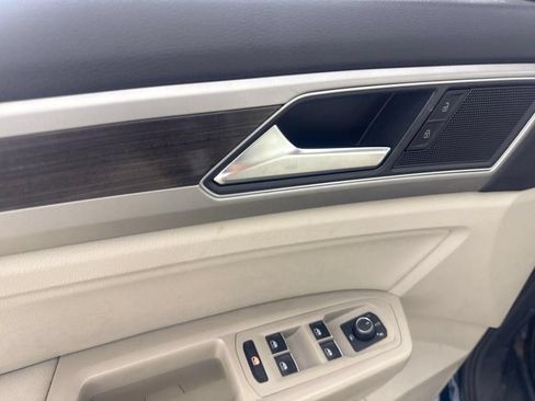 Used 2018 Volkswagen Atlas SE FWD image 22
