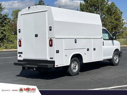 New 2025 GMC Savana 3500 w/ Power Convenience Package image 4