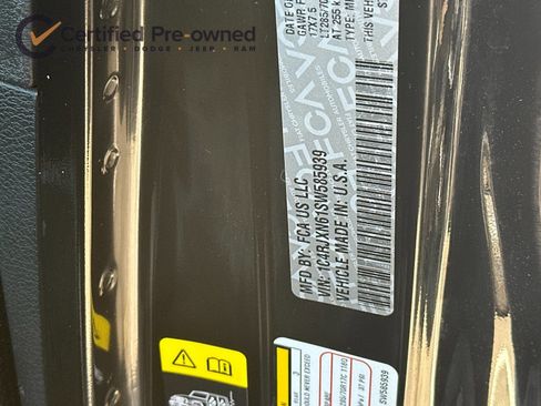 Certified 2025 Jeep Wrangler Unlimited Sport S 4xe AWD/4WD image 29