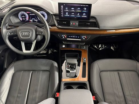 Used 2023 Audi Q5 2.0T Premium Plus w/ Premium Plus Package AWD/4WD image 12