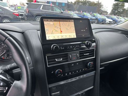 Used 2024 Nissan Armada SV image 29