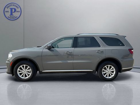 Used 2023 Dodge Durango SXT Launch Edition AWD/4WD image 4