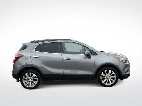 Used 2020 Buick Encore Preferred w/ Safety Package image 9
