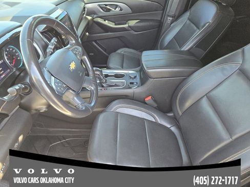 Used 2021 Chevrolet Traverse Premier w/ Redline Edition FWD image 10