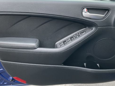 Used 2017 Kia Forte LX w/ LX Popular Package image 25