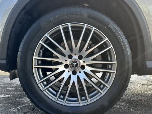 Certified 2023 Mercedes-Benz GLC 300 4MATIC image 11