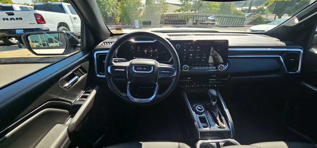 Used 2023 GMC Canyon Elevation w/ Elevation Premium Package AWD/4WD image 26