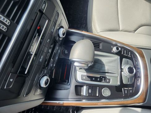 Used 2017 Audi Q5 3.0T Premium Plus w/ Technology Package image 26