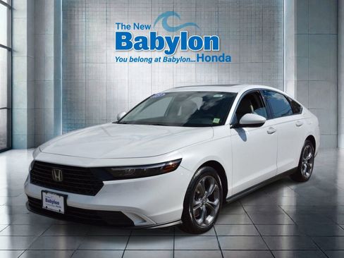 Used 2023 Honda Accord EX image 1