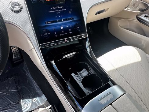Certified 2025 Mercedes-Benz CLE 300 4MATIC Coupe w/ AMG Line image 28