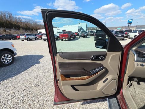 Used 2020 Chevrolet Tahoe Premier image 7