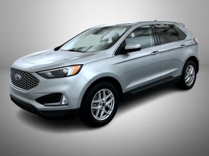 Used 2023 Ford Edge SEL w/ Convenience Package