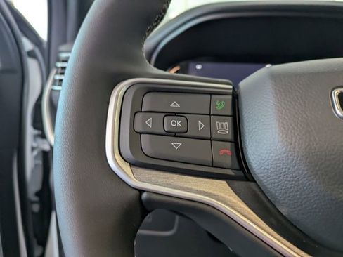 New 2026 Jeep Grand Wagoneer L 2WD image 28