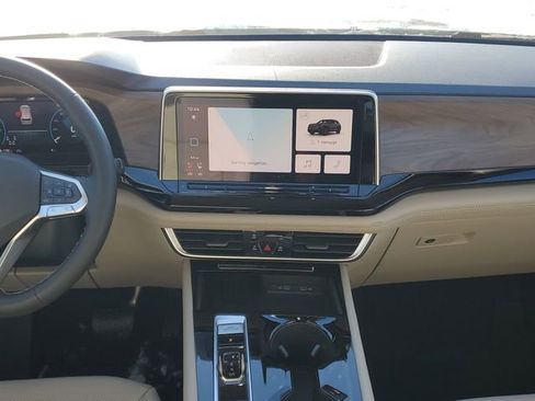 New 2026 Volkswagen Atlas SE image 26