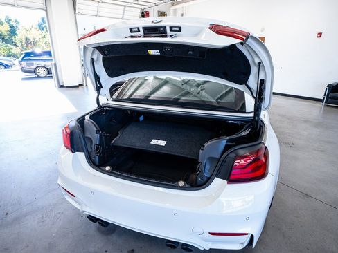 Used 2020 BMW M4 Convertible w/ Competition Package image 49