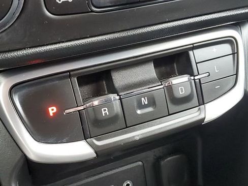 Used 2023 GMC Terrain SLE w/ Driver Convenience Package AWD/4WD image 21