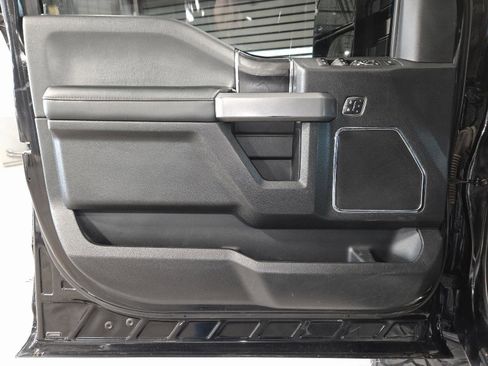 Used 2019 Ford F350 Platinum w/ Platinum Ultimate Package AWD/4WD image 15