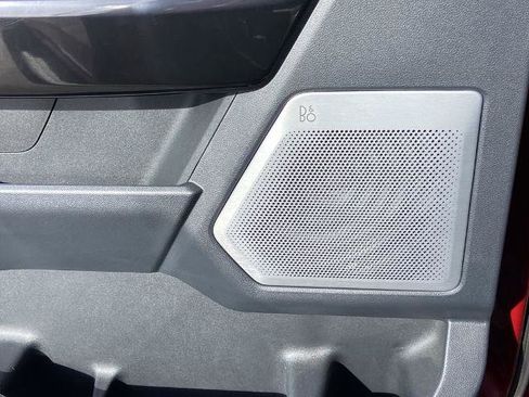 Used 2023 Ford F150 Lightning Platinum image 20